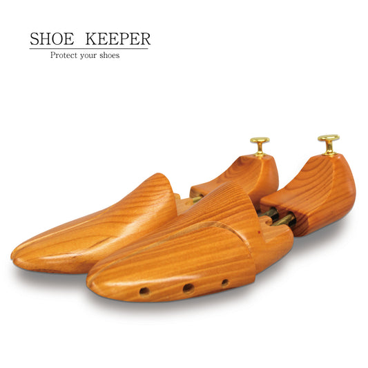 Luxurious shoe keeper made of natural wood (varnished)