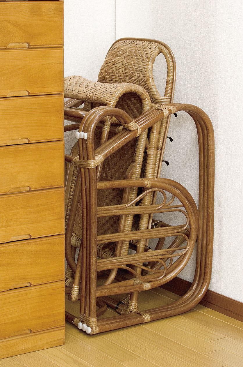 Natural rattan recliner chair (with magazine rack and side table)