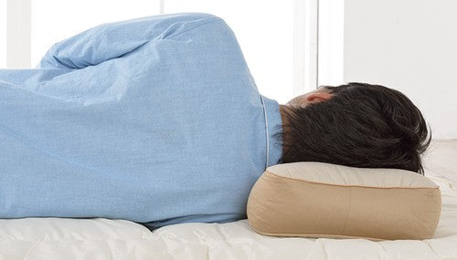 Made in Japan Pillow that makes it easy to sleep on your side