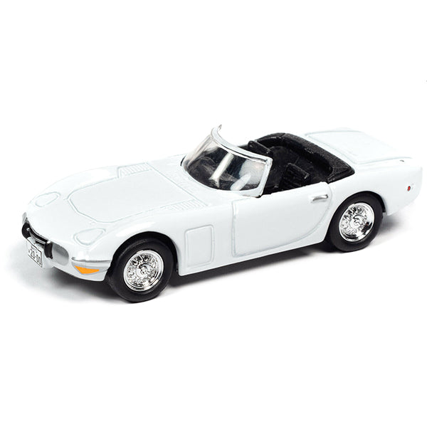 JOHNNY LIGHTNING 1:64 James Bond 007 You Only Live Twice 1967 Toyota 2000GT ミニカー