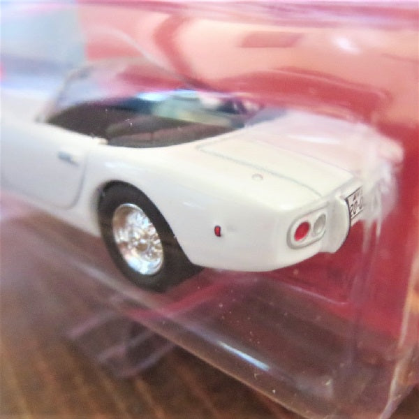 JOHNNY LIGHTNING 1:64 James Bond 007 You Only Live Twice 1967 Toyota 2000GT ミニカー