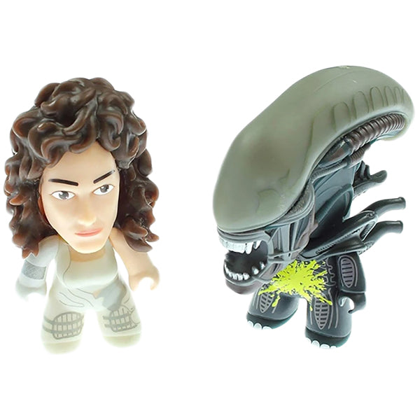 Alien Vinyl Figure TWIN PACK [TITAN/Titan]