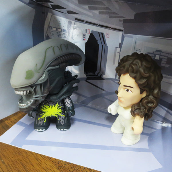 Alien Vinyl Figure TWIN PACK [TITAN/Titan]