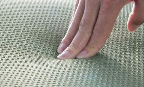 Washable kitchen mat that is gentle on your feet and back