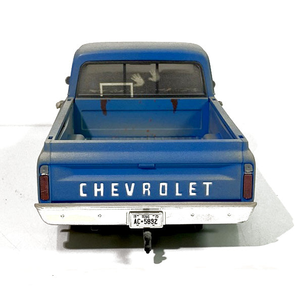 1:24 THE TEXAS CHAINSAW MASSACRE 1971 CHEVROLET C-10 WEATHERED [Devil's Sacrifice] Mini Car