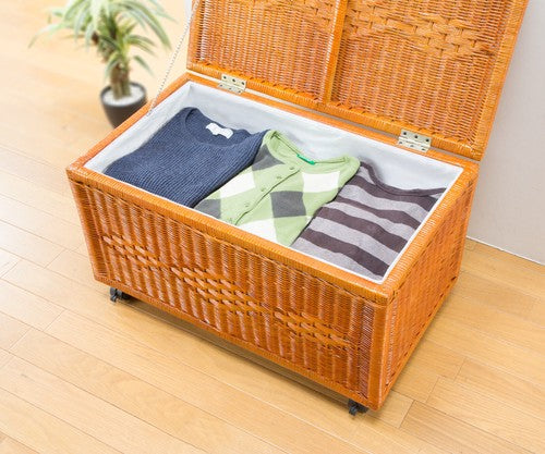 Natural rattan storage box with casters