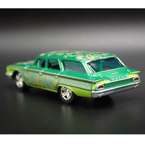 1:64 Rat Fink 1960 Ford Country Squire  Green / Teal 【ラットフィンク】ミニカー