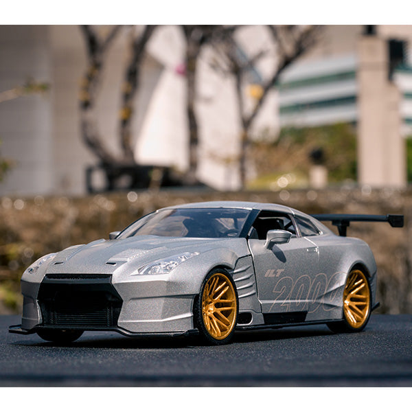 JADA TOYS 1:24 I LOVE THE 2000&#039;s  2009 NISSAN GT-R (R35) BEN SOPRA ミニカー