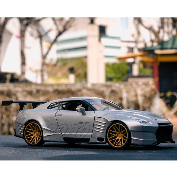 JADA TOYS 1:24 I LOVE THE 2000&#039;s  2009 NISSAN GT-R (R35) BEN SOPRA ミニカー