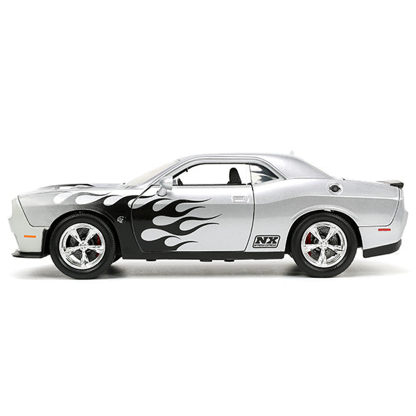 JADATOYS 1:24 BTM  2015 DODGE CHALLENGER SRT HELLCAT  ミニカー