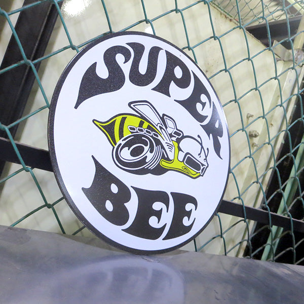 ラウンドメタルサイン SUPER BEE