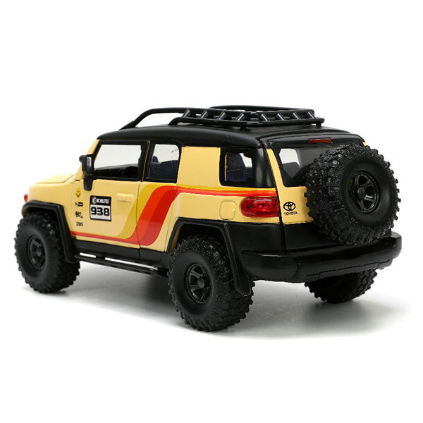 JADATOYS 1:24 JUST TRUCKS w/RACK &amp; WHEELS  Toyota FJ Cruiser ミニカー