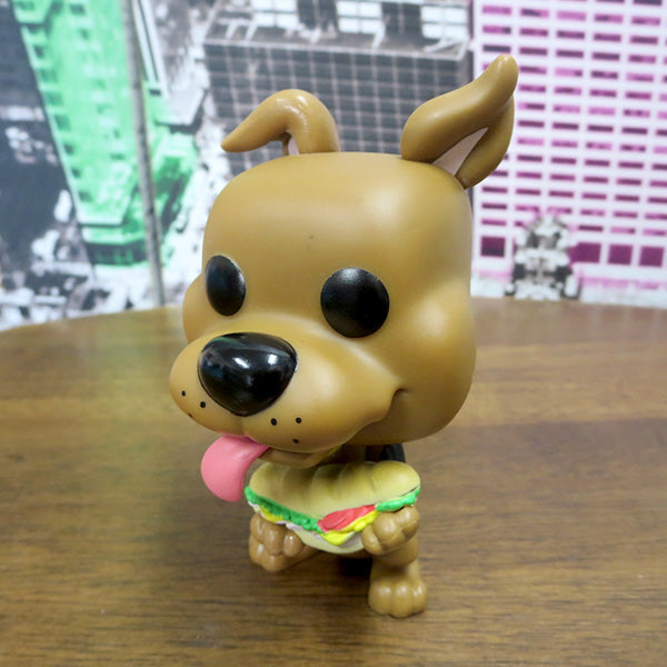 POP! ANIMATION VINYL FIGURE  SCOOBY-DOO with SANDWICH【FUNKO】