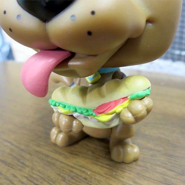 POP! ANIMATION VINYL FIGURE  SCOOBY-DOO with SANDWICH【FUNKO】