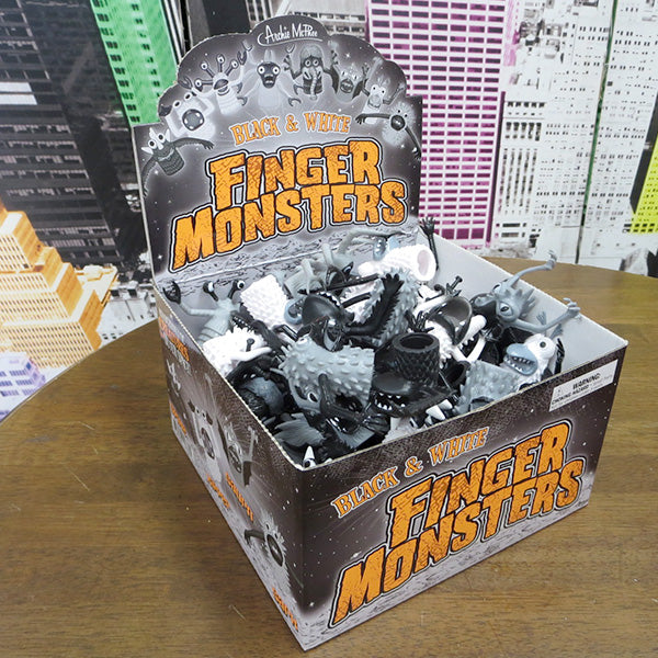 Finger Puppet Monster BLACK &amp; WHITE [Assorted]