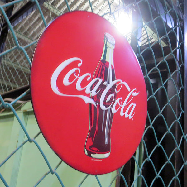 エンボス メタルサイン COCA COLA ROUND 【コカコーラ ブリキ看板】