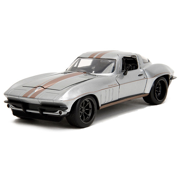 JADATOYS 1:24 BTM  1966 Chevrolet Corvette ミニカー