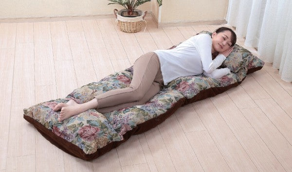 Ready-to-use reversible reclining bed set