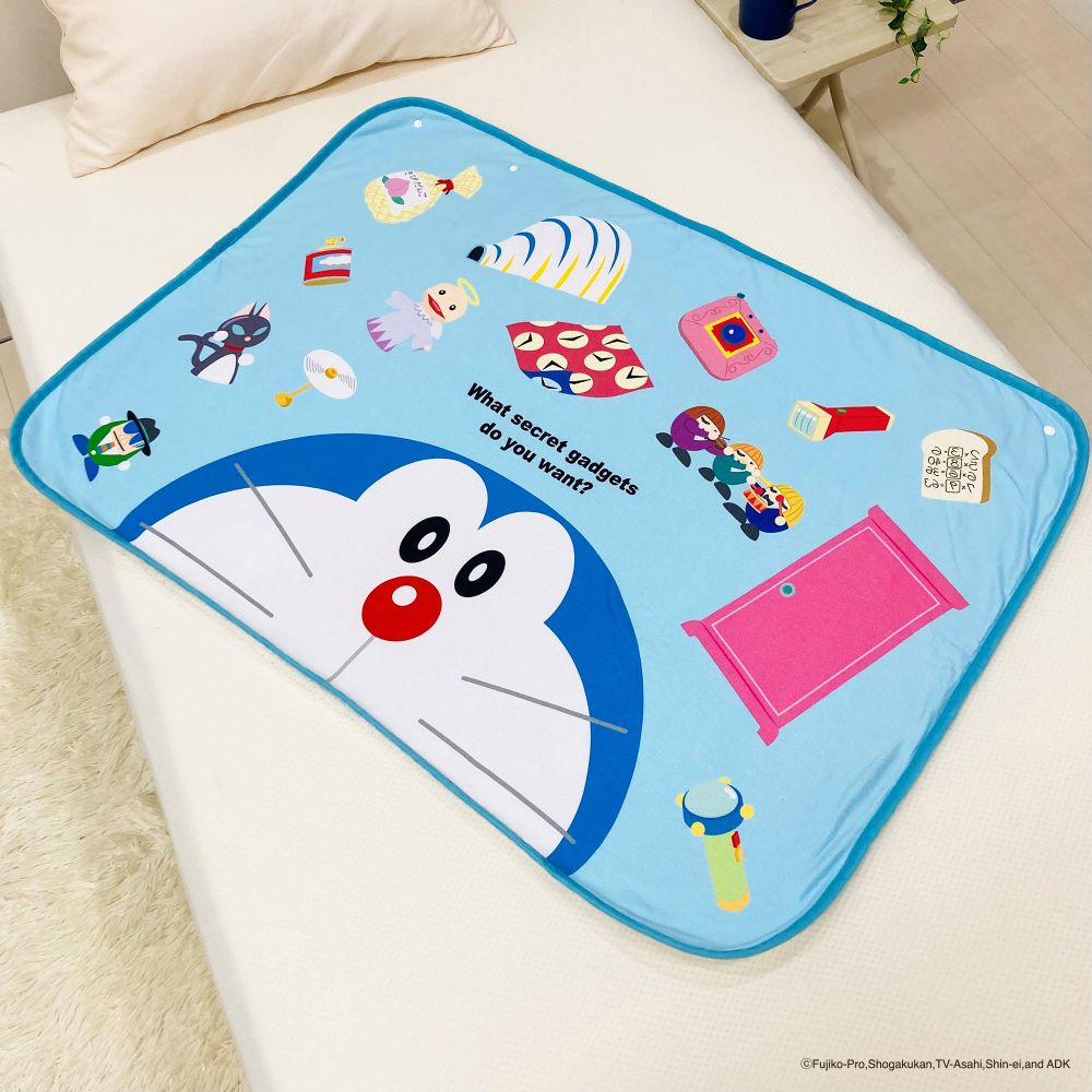 Soft sheep throw Doraemon