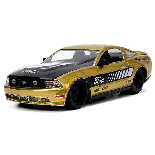 JADATOYS 1:24 BTM  2010 Ford Mustang GT Tom’s Racing  ミニカー