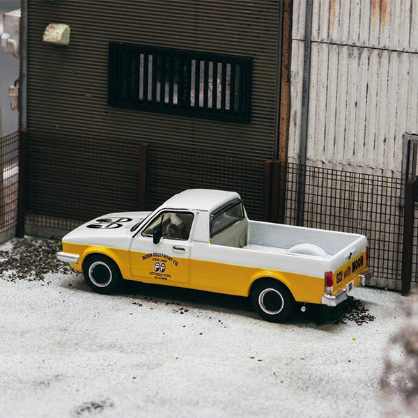 Tarmac Works 1:64 Moon Equipped Volkswagen Caddy 【ムーンアイズ】ミニカー