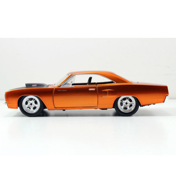 JADATOYS 1:24ワイルドスピードダイキャストカー DOM&#039;S 1970 PLYMOUTH ROAD RUNNER