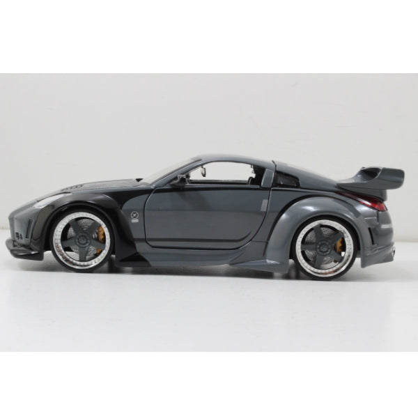 JADATOYS 1:24 Fast and Furious Diecast Car DK'S 2003 NISSAN 350Z